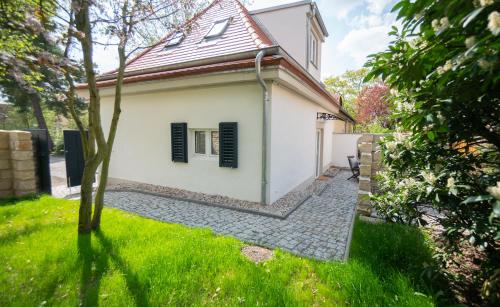 Privatsphäre im Kutscherhaus der Villa Golding, Drážďany (fotografie 4)