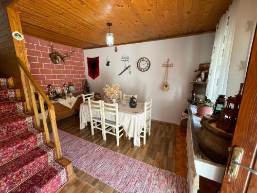 Guesthouse "Gjin Thana" in Qender Theth