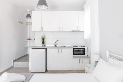  Valasi Studios in Fourka