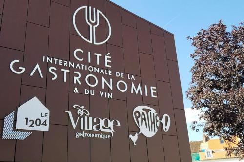L'Elegant - Cosy, Design et Charme en HyperCentre, Dijon (photo 7)