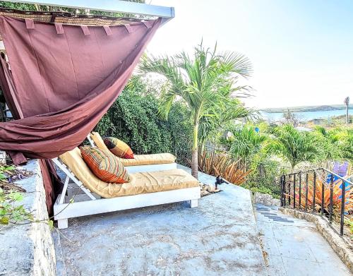 Ellen Bay Inn in Willikies