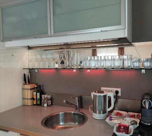 Paleo Finest Serviced Apartments - image 6