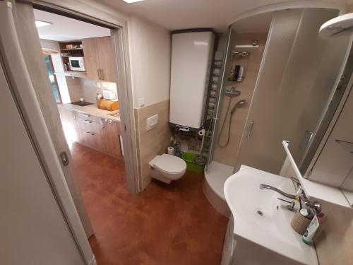 Vannas istaba, Holiday home Zajícovi (Holiday home Zajicovi) in Slapy