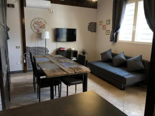 La Casa Dei Gufi - San Pietro Al Tanagro