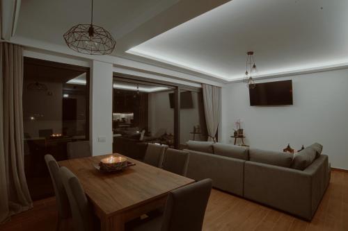 공용 라운지/TV 시청 구역, Villa Etoile in 칼리파돈