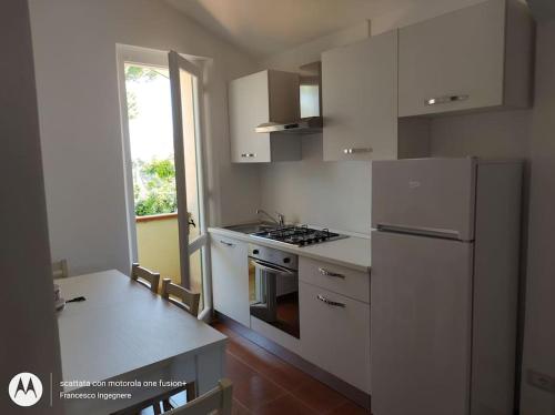  Appartamento incantevole in villa, vista mare. in Santa Maria