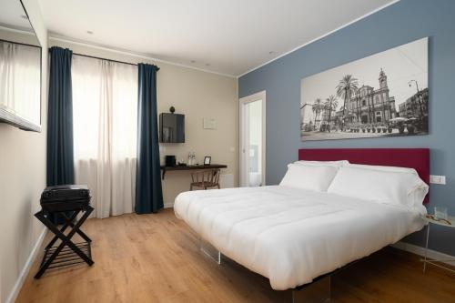 Attico 37 - Comfort room con terrazza esclusiva il cui accesso avviene non direttamente dalla camera, Palermo (fotografie 4)