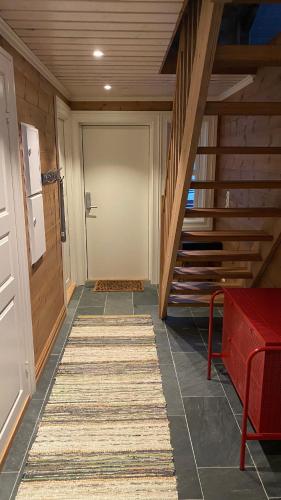 Penthouse by the ski lift, 4 bedrooms, 2 living rooms in Stranda