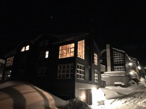 Penthouse by the ski lift, 4 bedrooms, 2 living rooms