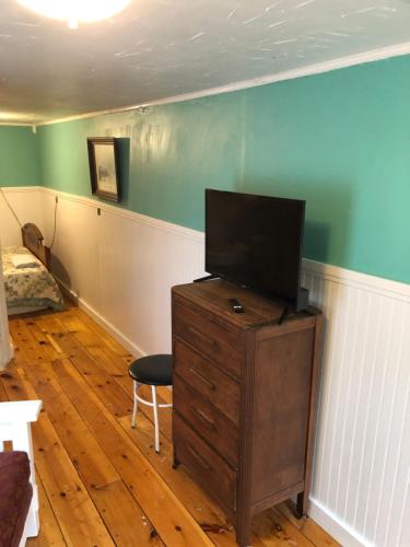 Seafarer Inn and Cottages – Old Orchard Beach, ME