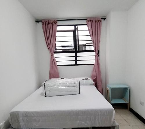 Standard Double Room image 1