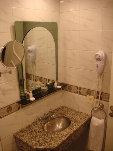 Centuria Hotel Buenos Aires — Photo 2