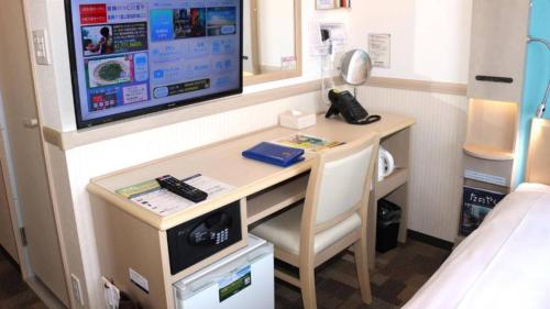 room detail thumbnail 1