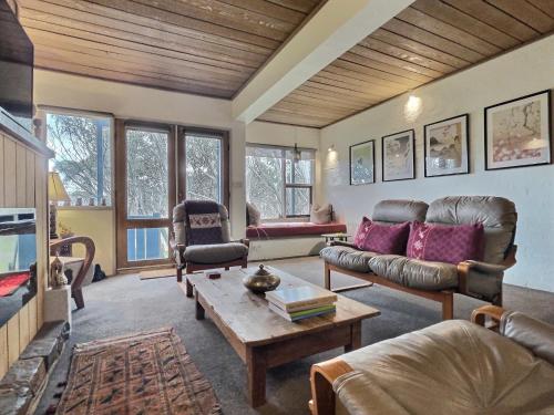 Snow Gums Apartment 4, alpine-getaways - Falls Creek