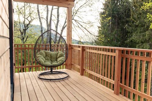 Erkély/terasz, Chalets & Glamping Nassfeld by ALPS RESORTS in Kotschach