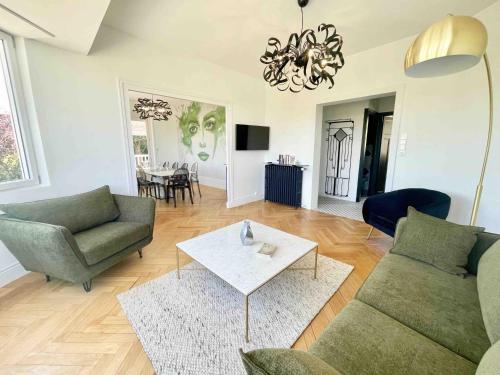 Villa La Roseraie chambre d'hôte Dracy-lès-Couches