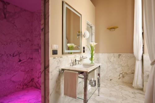 359479627 Hotel L'Orologio Roma - WTB Hotels