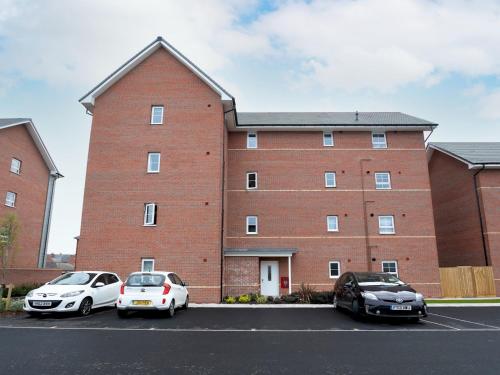 Pass the Keys Stunning 2 bed Apartment with free onsite parking