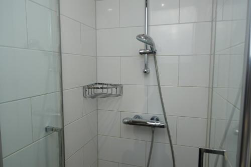 Single Room image 2