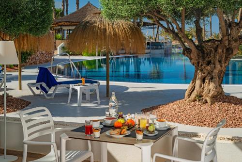 Hotel Cabogata Jardin - 레스토랑