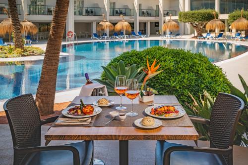 Hotel Cabogata Jardin - 식음료(F&B)