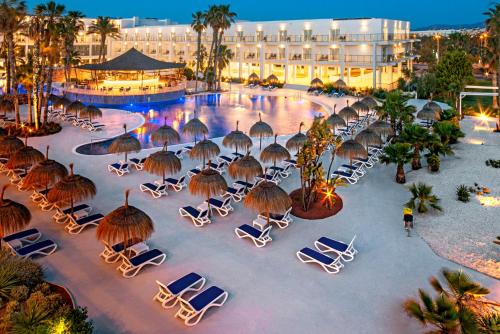 Hotel Cabogata Jardin - 숙소 외관