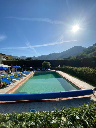 Villa con piscina tra Versilia e Cinque Terre