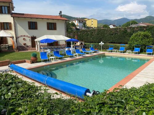 Villa con piscina tra Versilia e Cinque Terre - Accommodation - Luni