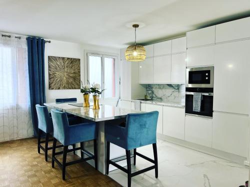 Magnifique appartement proche plage Marseille 7 4