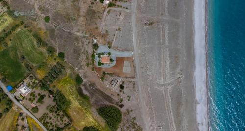 G & M Beach House, Charaki (Foto 3)