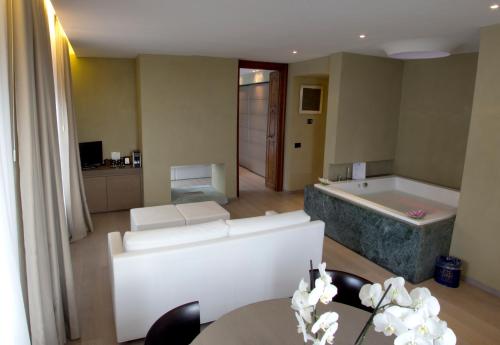 Hotel San Rocco - image 9