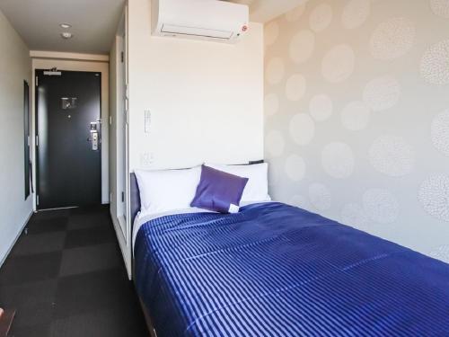 Double Room with Small Double Bed - Non Smoking image 2