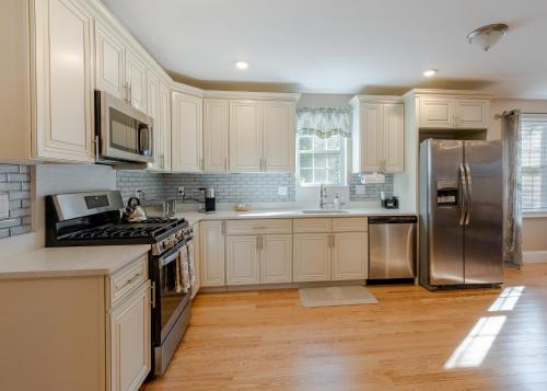 284-Newbuilt Entire House with free huge parking lot in Quincy, USA
