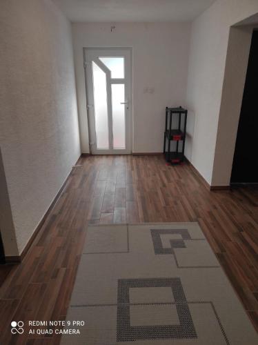 Double Room image 10