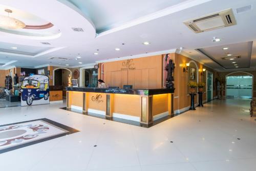 Lobby, Metro Point Hotel in Bang Kapi