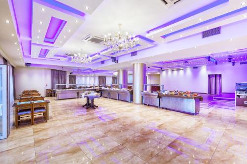 Grand Platon Hotel 4