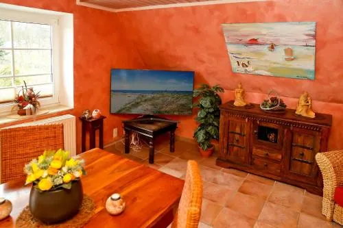 Aktivhof "SONNENINSEL" Ferienwohnung mit Balkon & Strandnähe-ideal für Familien in Kühlungsborn, Deutschland
