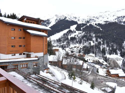 Appartement Meribel, 4 pieces, 6 personnes - FR-1-180-176 Over view