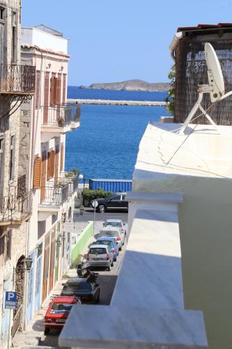 Avra Rooms - image 12