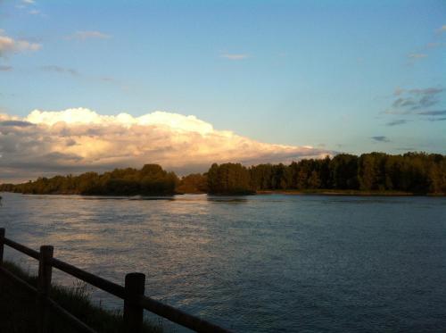 Loire Valley Medieval Getaway - image 12
