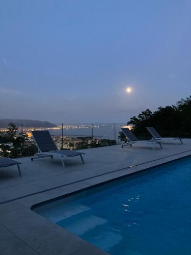 泳池, Villa Lilia in 維耶特利蘇瑪雷