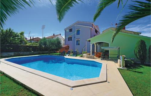 Awesome apartment in Zadar with 2 Bedrooms, WiFi and Outdoor swimming pool - Apartment - Zadar