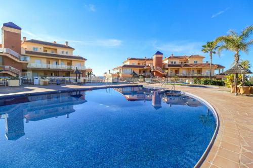  Luxury 2BR Condo B3 by Rafleys, Panoramic Sea Views, 7 mins Walk to the Beach in Mijas