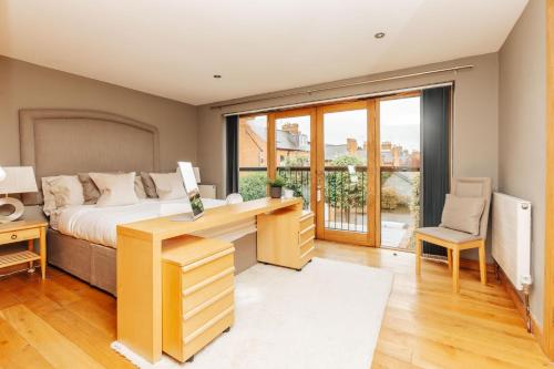 The Herringbone - 3 Bed with Parking, Pet Friendly gîte à louer Wargrave