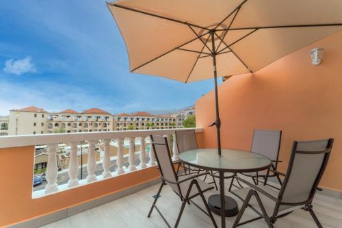 Comfortable Apartment Los Cristianos. Free Wifi.