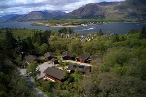 Birchbrae Highland Lodges - Accommodation - Onich