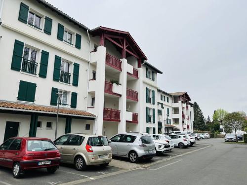 Appartement T2 central avec terrasse, Cambo-les-Bains - FR-1-495-5 - Apartment - Cambo-les-Bains