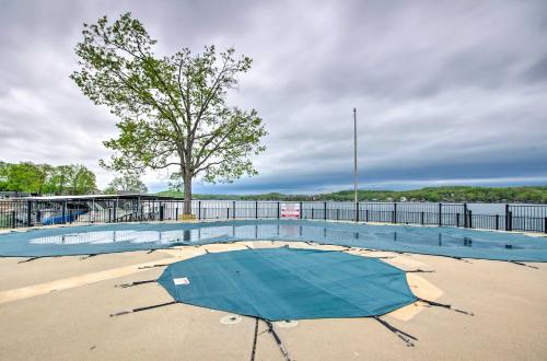 Pet-Friendly Lake Ozark Escape with Shared Pool