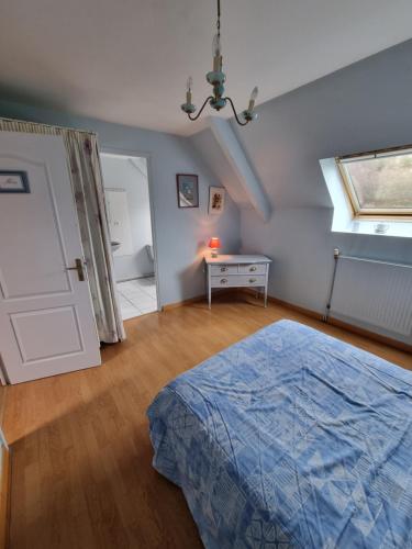 Chambre Miro - Charme et tranquillité aux portes de Vannes (Chambre Miro - Charme et tranquillite aux portes de Vannes) in Theix
