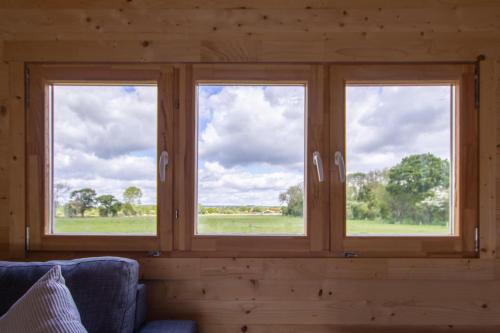 Choller Lake Lodges - Primrose Cabin With Private Hot Tub Choller Lake Lodges - Primrose Cabin With Private Hot Tub